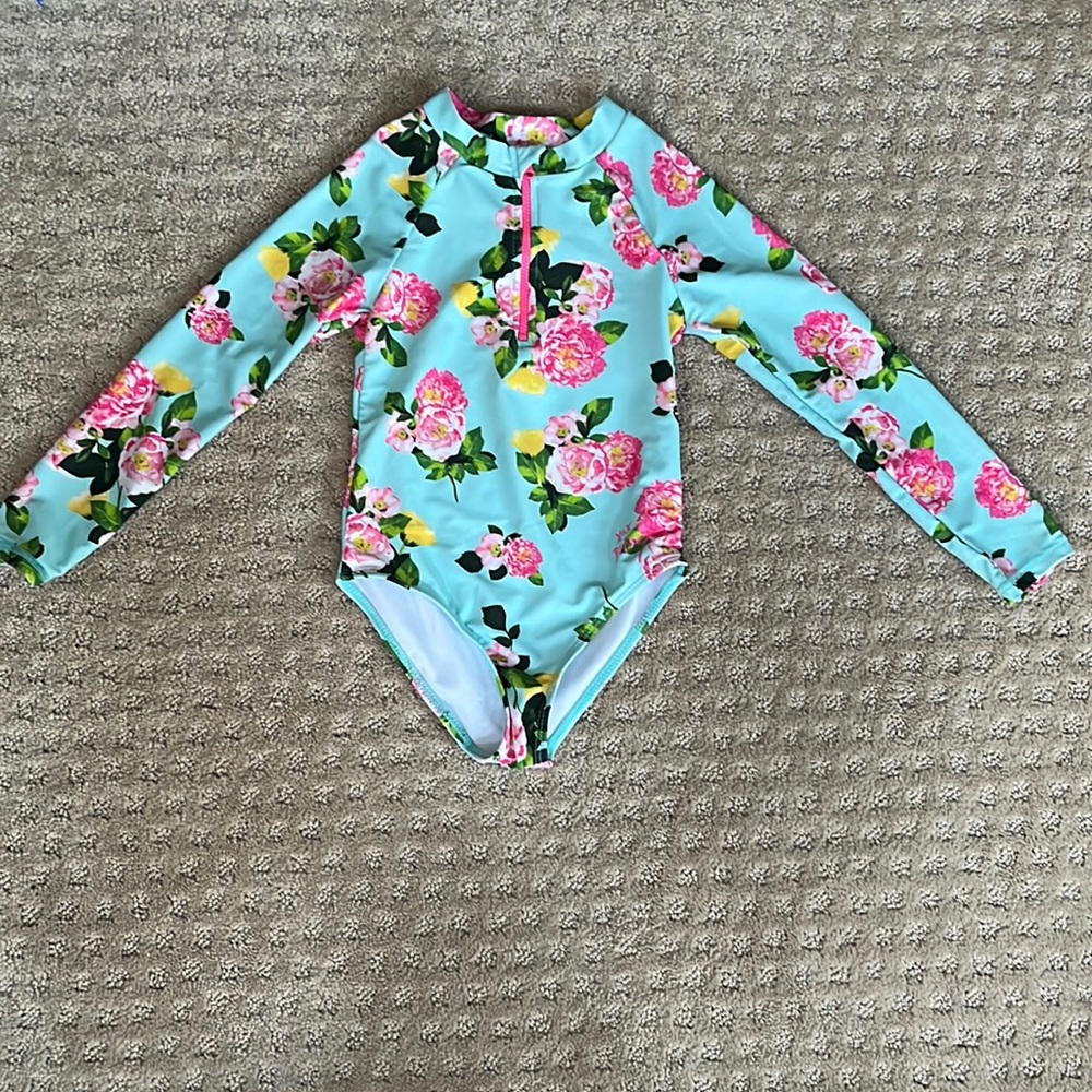 GUC Girls Betsey Johnson Swim Rashguard